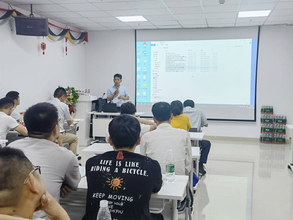 1625468117.jpg 半岛·网站在线官网-半岛(中国)药业技术交流会 (3) - 副本.jpg